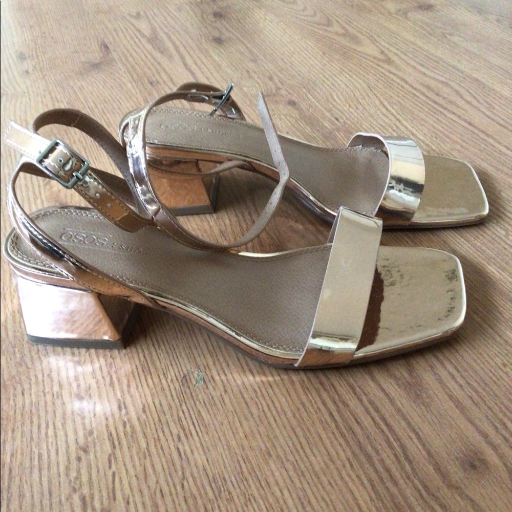 Never worn, ASOS gold metallic wide fit sandals